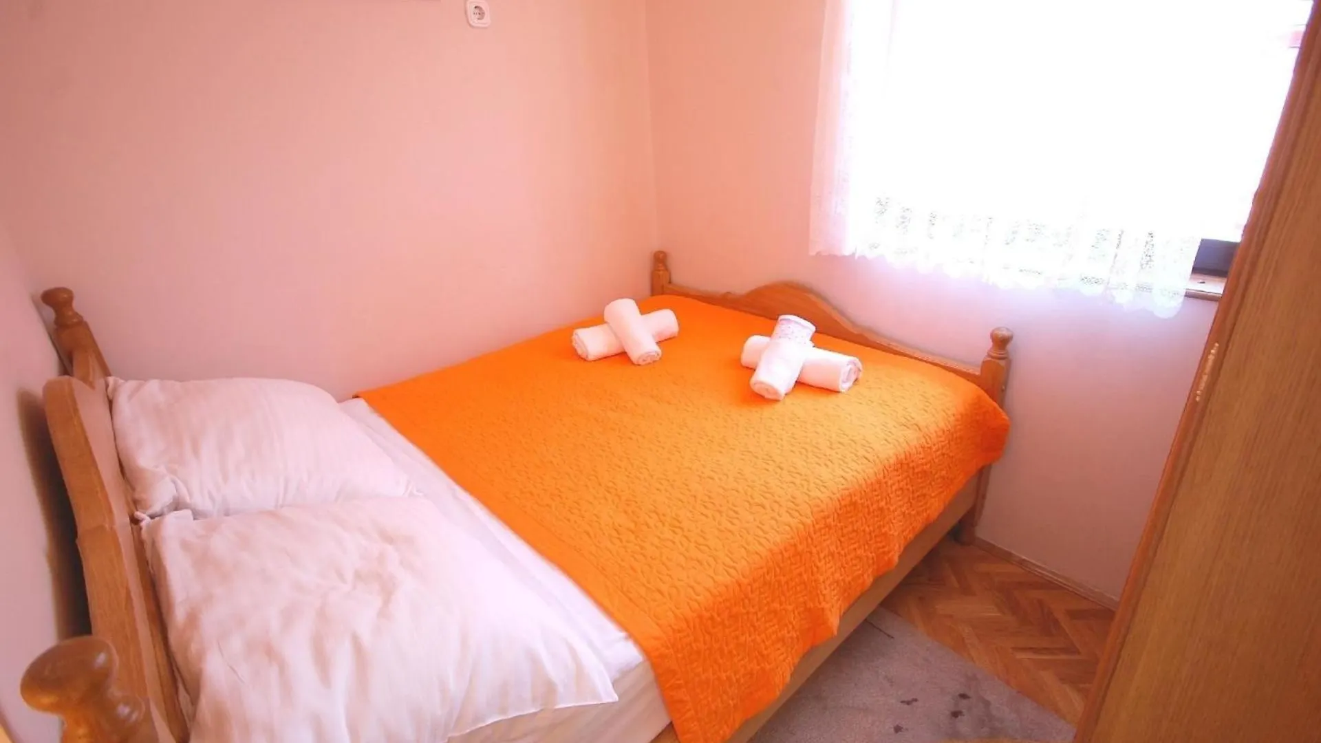 Apartment Ferienwohnung Fuer 4 Personen Ca 40 Qm In Njivice, Kvarner Bucht Krk
